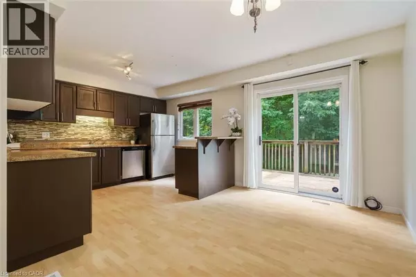 Kitchener, ON N2E4H8,175 DAVID BERGEY DR #P87