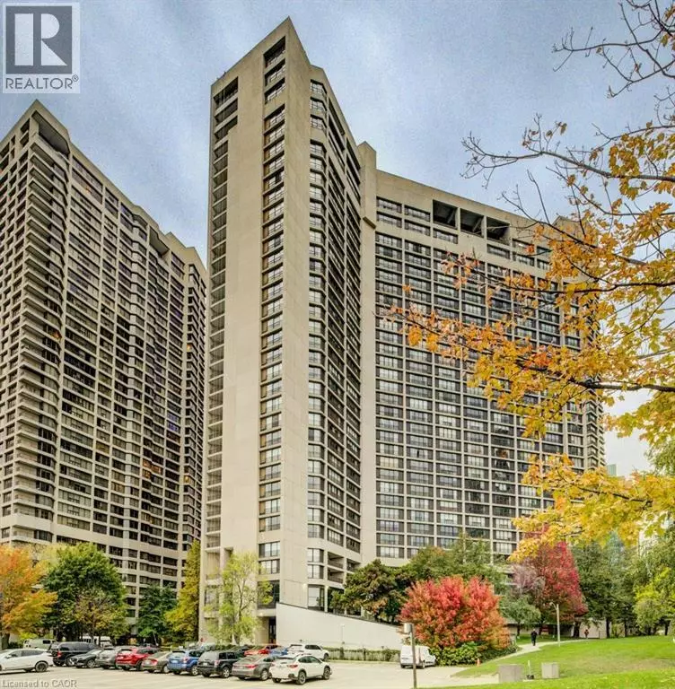 Toronto, ON M5J2G2,33 HARBOUR SQ #2801