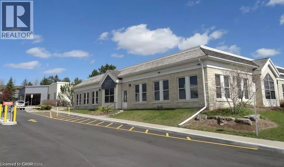 Cambridge, ON N1R3G5,697 CORONATION BLVD #6