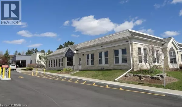 697 CORONATION BLVD #6, Cambridge, ON N1R3G5