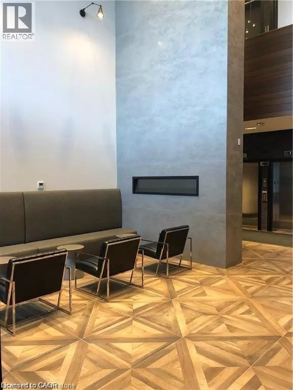 Hamilton, ON L8P4A6,101 LOCKE ST South #405