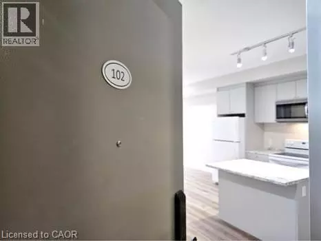 50 HERRICK AVE #102, Niagara Falls, ON L2P2S4