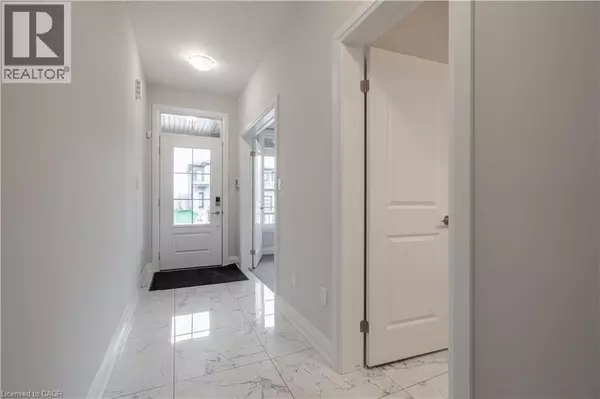 Niagara Falls, ON L2H3T4,7482 SHERRILEE Crescent