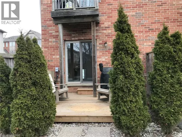 Ancaster, ON L9G0A5,15 CHAPMAN Lane