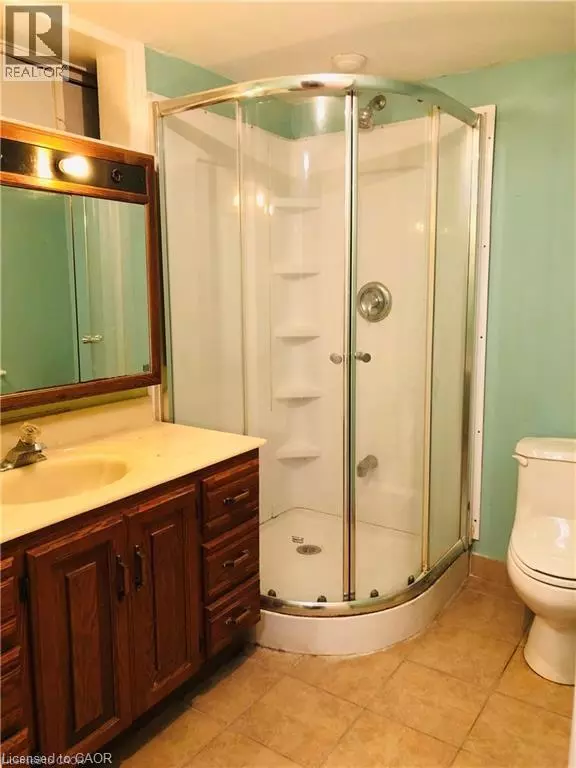 Hamilton, ON L9C1W5,357 MOHAWK RD West #Basement