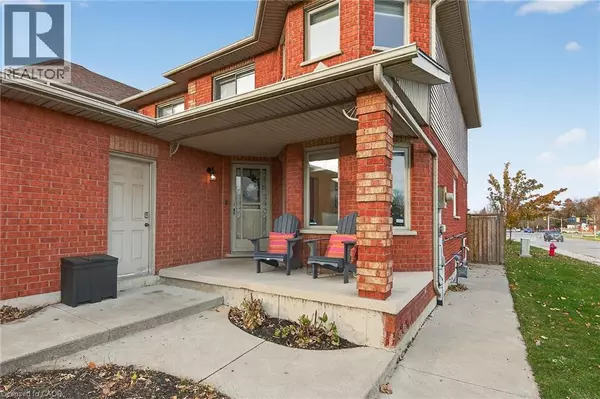 Hamilton, ON L9B2R1,3 JACQUELINE Boulevard