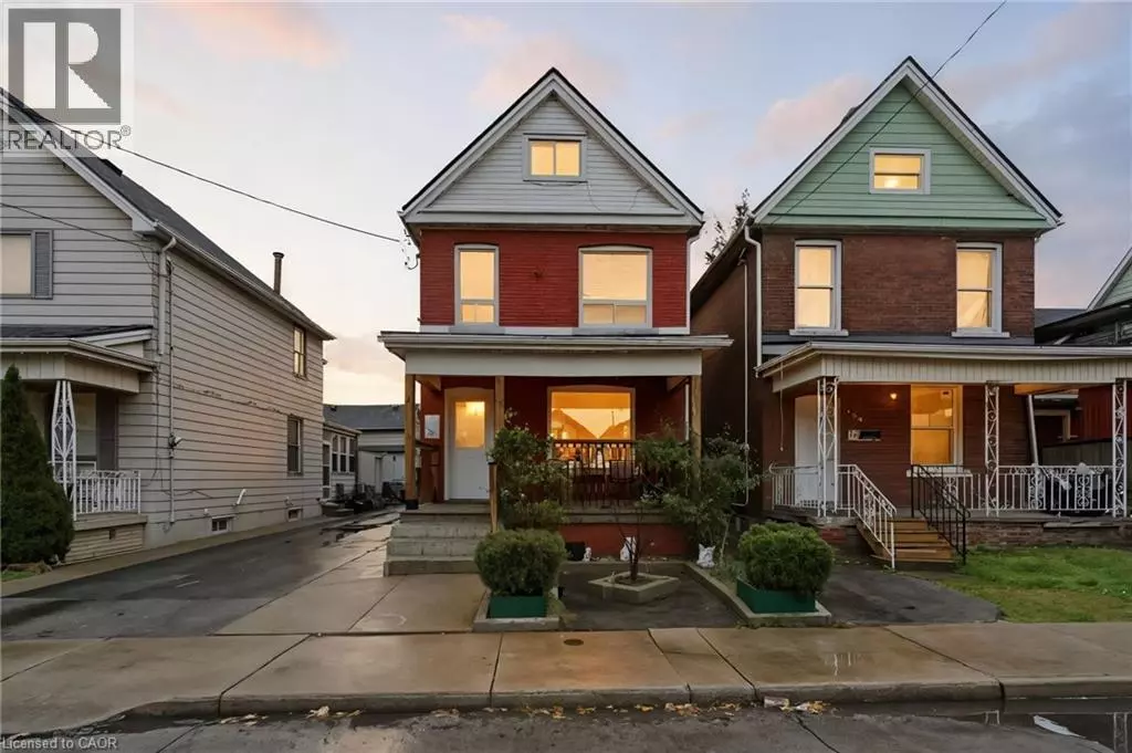 Hamilton, ON L8L7C3,196 AVONDALE Street