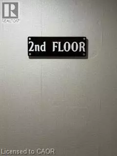 Hamilton, ON L8K4E1,10 WOODMAN DR South #208