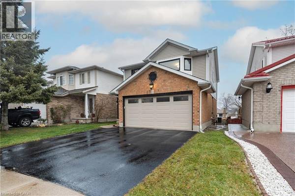 Kitchener, ON N2N3A1,83 BURNABY Crescent