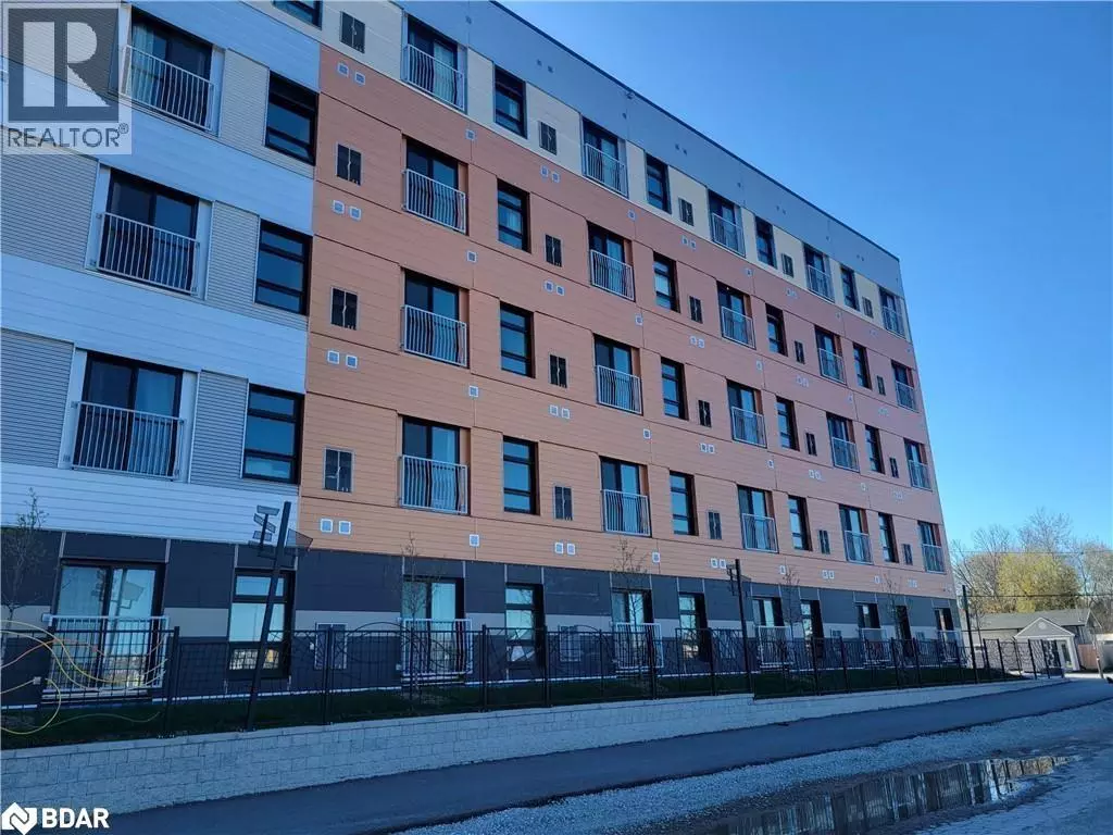 Orillia, ON L3V8N5,75 BARRIE RD #513