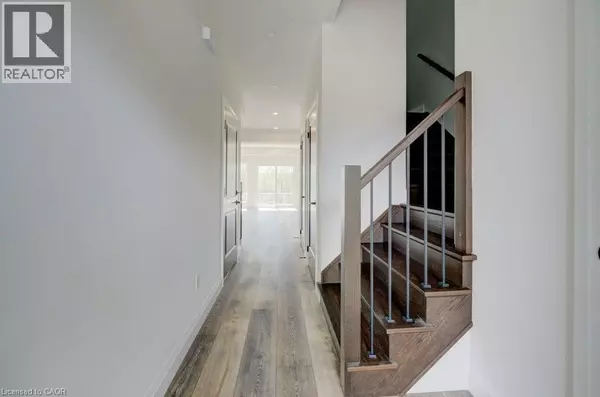 Kitchener, ON N2H5Y2,573 GUELPH ST #UPPER