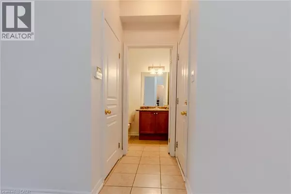 Ancaster, ON L9K1S7,468 STONEHENGE Drive