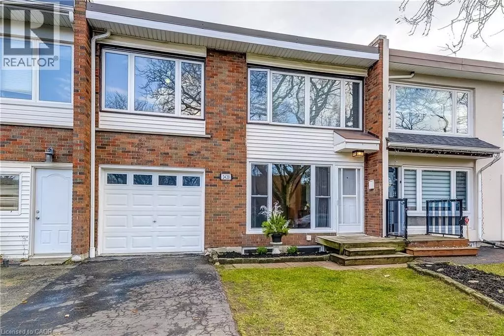 Burlington, ON L7P2P2,2420 MARYVALE Court