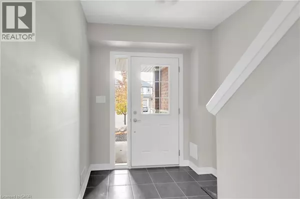 Kitchener, ON N2P0J2,35 SPORTSMAN HILL Street