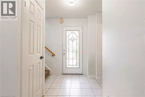 Burlington, ON L7L6G2,487 TAYLOR Crescent