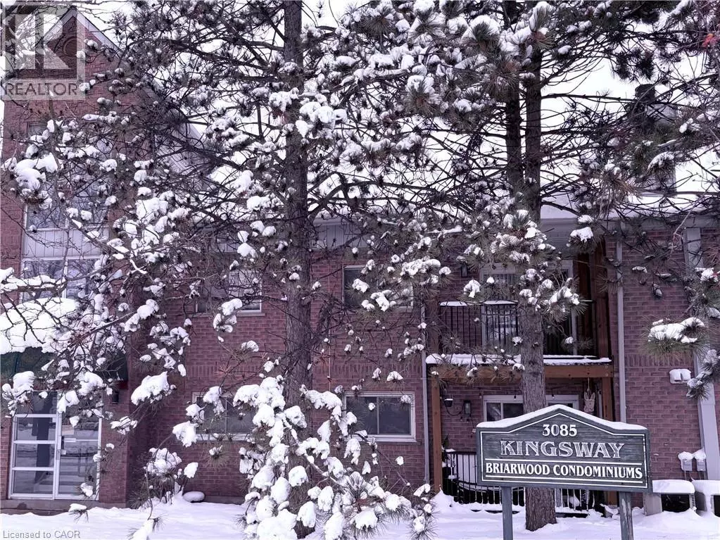 Kitchener, ON N2C2P2,3085 KINGSWAY DR #52