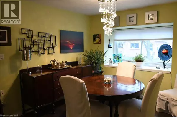 Welland, ON L3C6J6,185 DENISTOUN ST #126