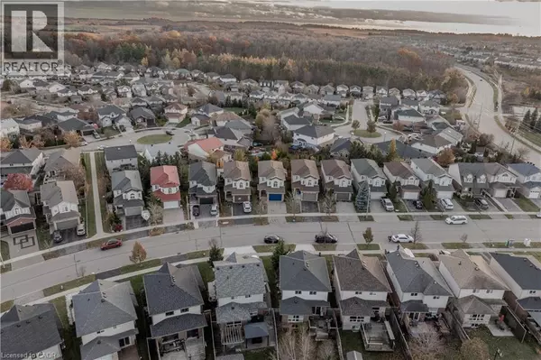 Kitchener, ON N2R1K9,35 TEMPLEWOOD Drive