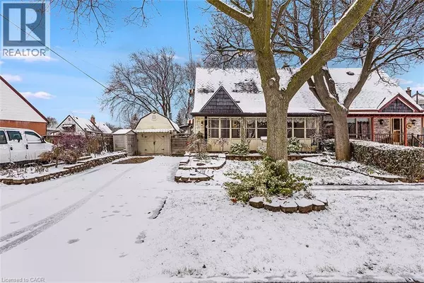 Hamilton, ON L8H1P1,58 EASTVALE Place