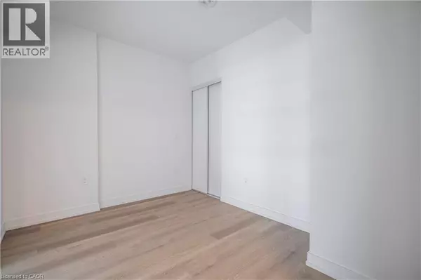 Hamilton, ON L8R3J2,1 JARVIS ST #1418