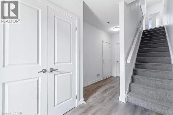 Cambridge, ON N3C2B7,350 RIVER RD #41