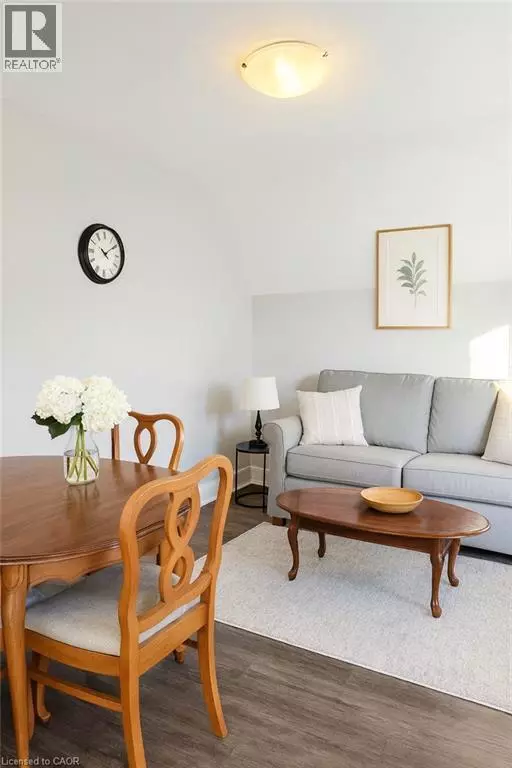 Cambridge, ON N1R3W5,63 HENRY ST #201