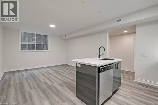 Stoney Creek, ON L8G1L9,259 KING ST East #0B Lower