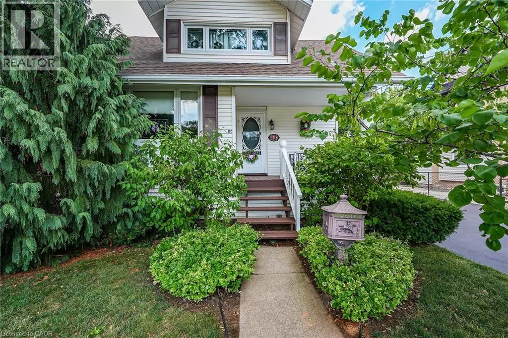 Grimsby, ON L3M1L6,110 LIVINGSTON Avenue