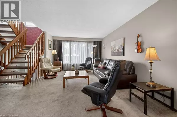 Hamilton, ON L9C4T3,356 CRANBROOK Drive