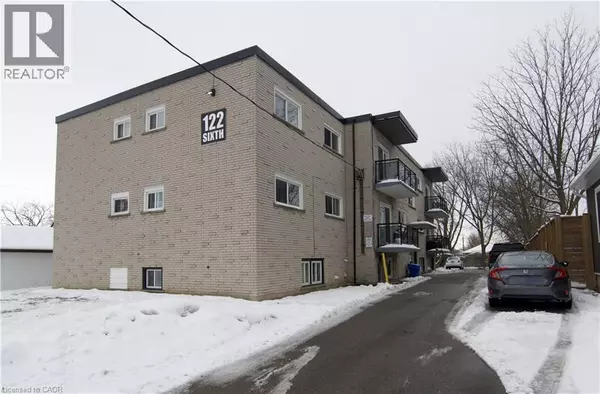 122 SIXTH AVE #304, Kitchener, ON N2C1R1