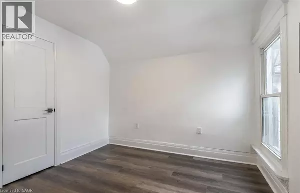 Hamilton, ON L8L6M9,198 SHERMAN AVE North #2