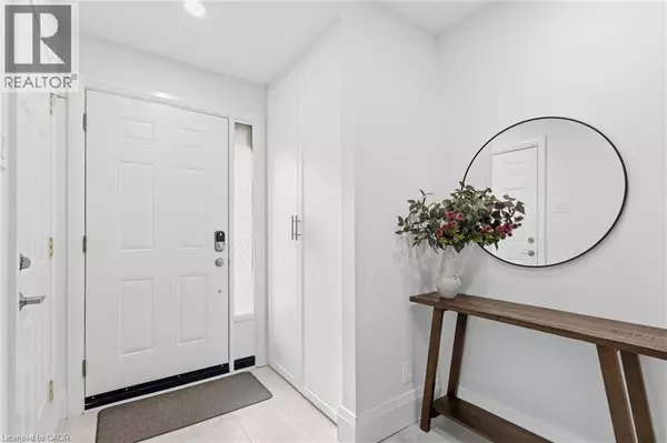 Burlington, ON L7S1E9,1357 ONTARIO ST #23