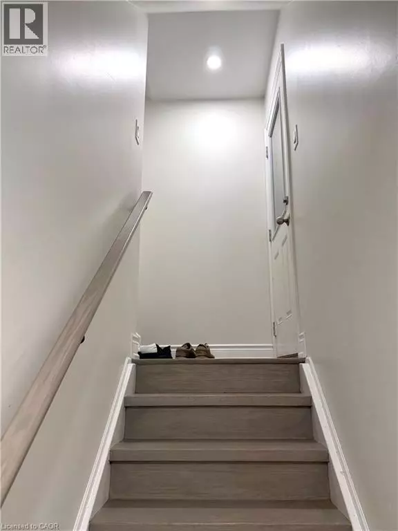 Brampton, ON L6Y6C7,16 LADY EVELYN CRES #Lower