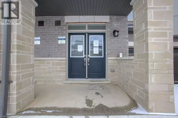 Brampton, ON L7A5H8,5 DONALD FICHT Crescent