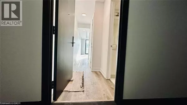 Hamilton, ON L8R3J2,1 JARVIS ST #509