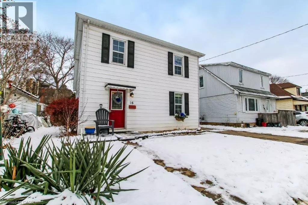 Simcoe, ON N3Y3Z4,16 KING Lane