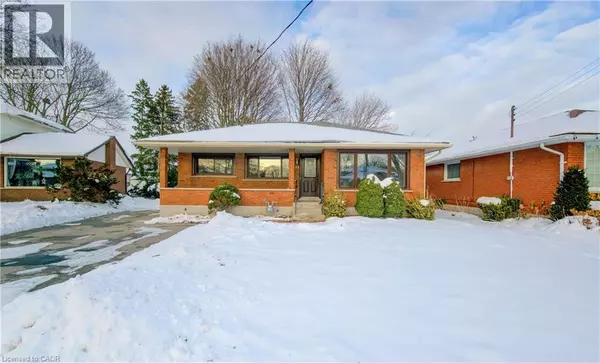 50 FAIRLAWN Road, Kitchener, ON N2C1X9