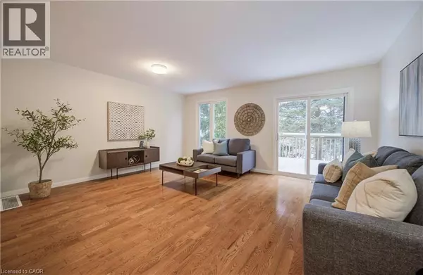 Kitchener, ON N2E3T2,194 WINDFLOWER Drive