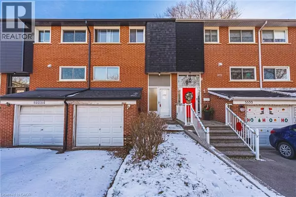 5535 SCHUELLER Crescent, Burlington, ON L7L3T1