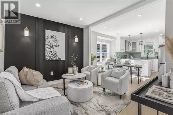 Hamilton, ON L8V3W3,56 EAST 34TH Street