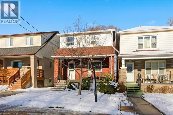 24 MAHONEY Avenue, Toronto, ON M6M2H4