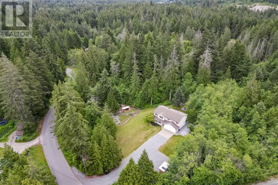 3077 Colman Rd, Cobble Hill, BC V0R1L0