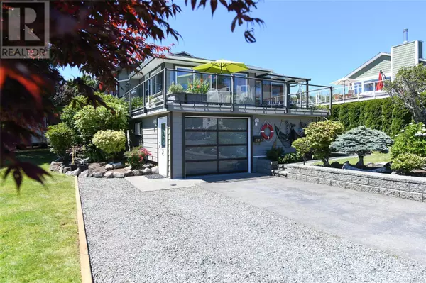 Comox, BC V9M1W1,231 Beach Dr