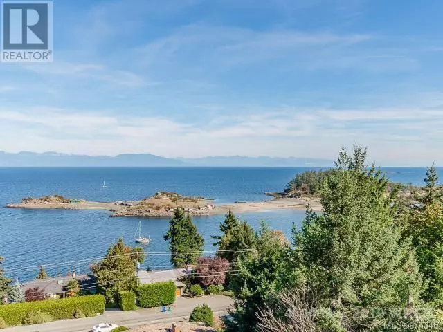 3875 Gulfview Dr, Nanaimo, BC V9T6E2