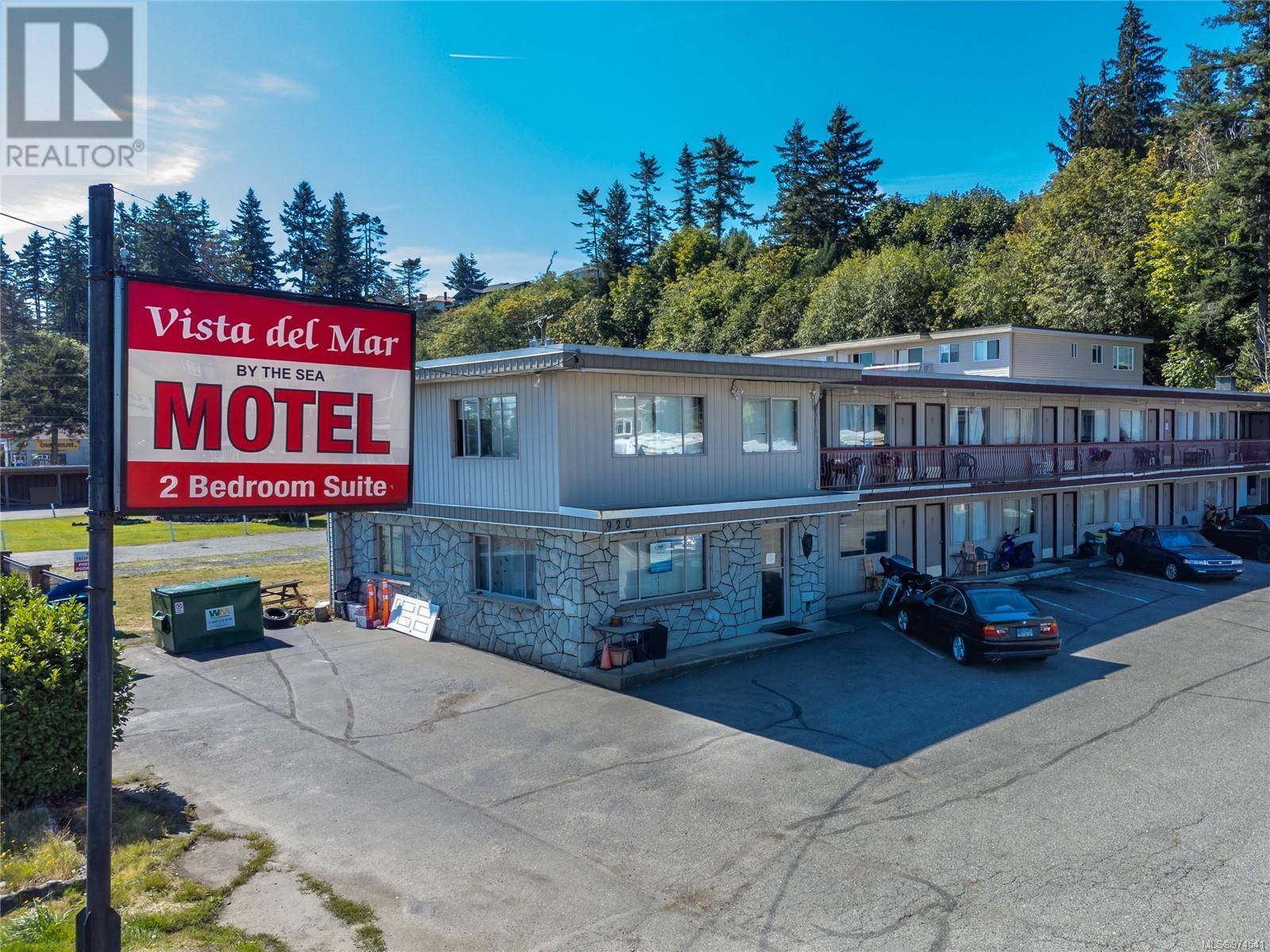 920 Island Hwy S, Campbell River, BC V9W1B1