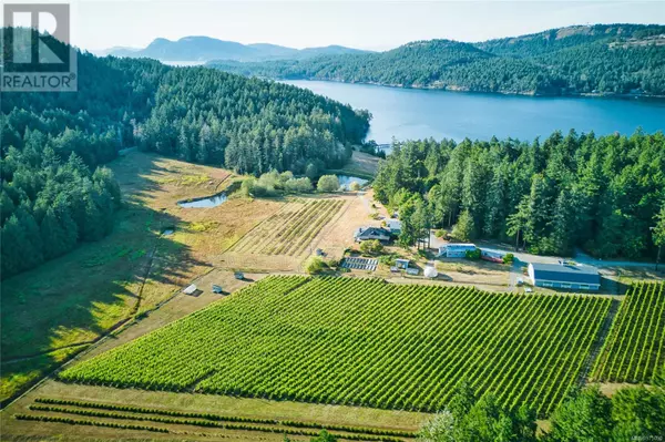3200 Clam Bay Rd, Pender Island, BC V0M2M1