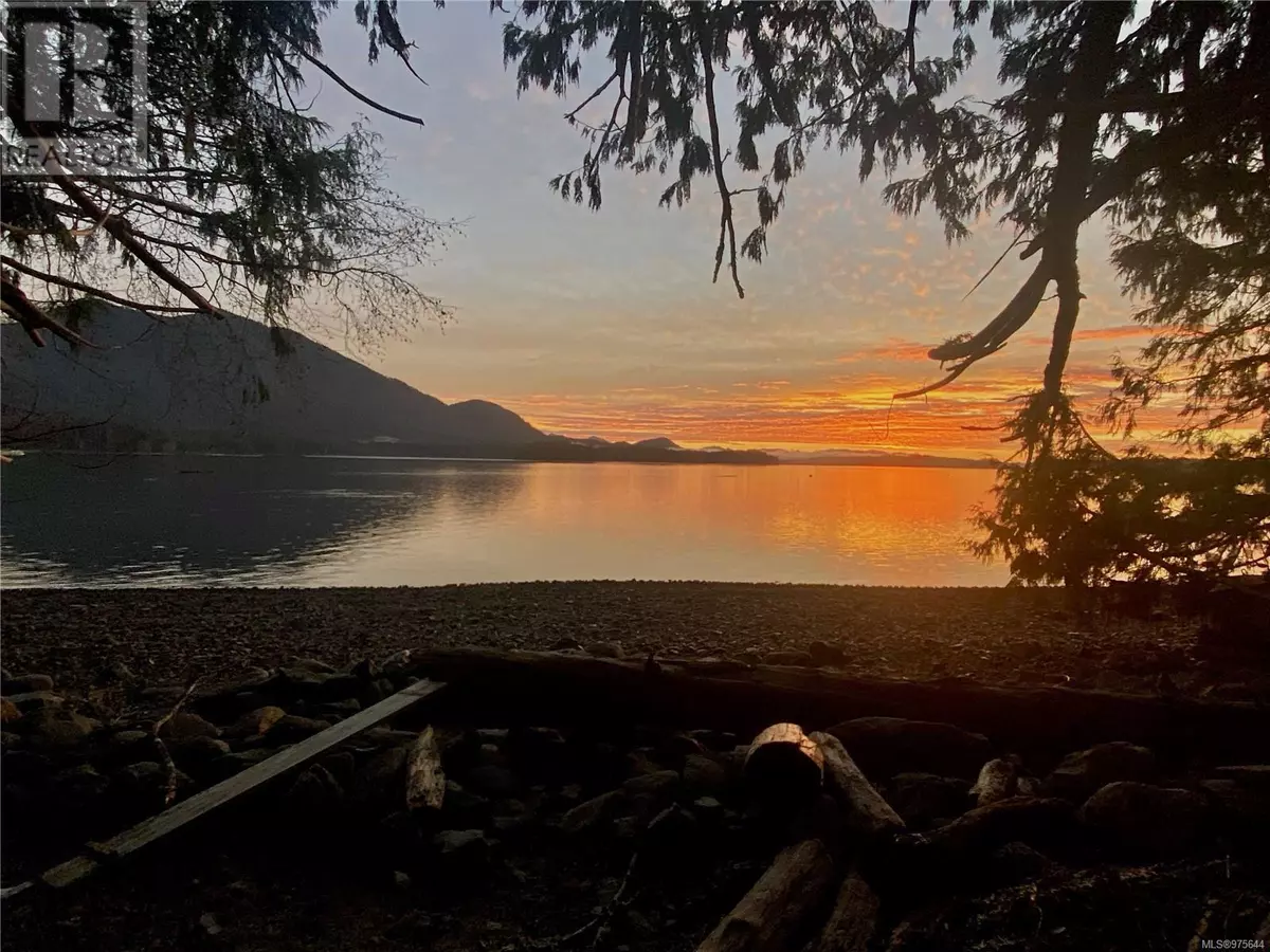 Tofino, BC V0R2Z0,780 Campbell St