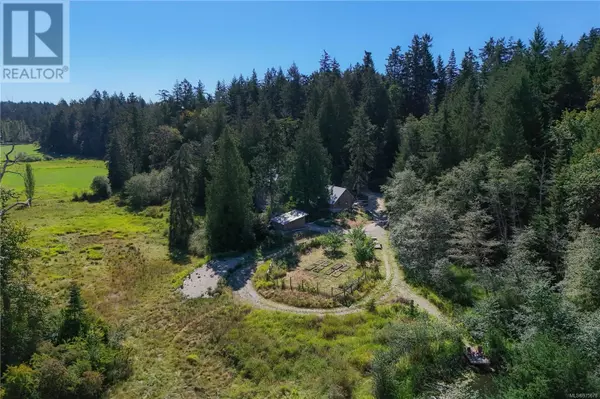 Salt Spring, BC V8K2M1,121 Peregrine Way