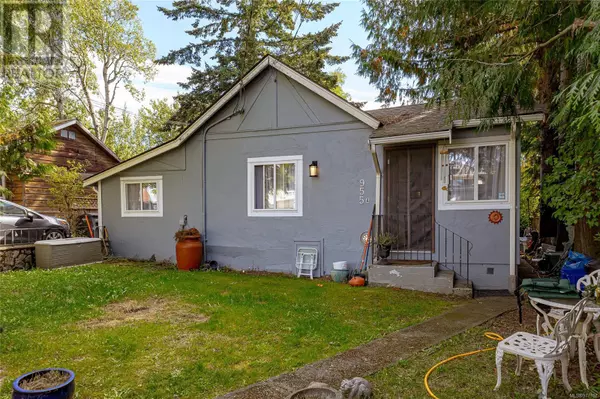 Saanich, BC V8X2X8,955 Darwin Ave