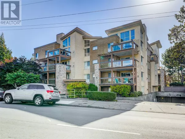 Victoria, BC V8V4R2,1225 Fort ST #301